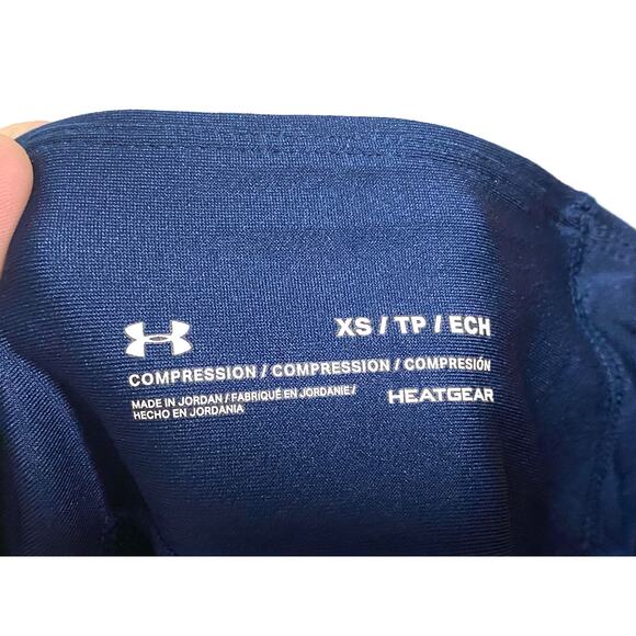 Under Armour Compression HeatGear Capri Leggings Womens XS Athleisure Activewear - Picture 7 of 8